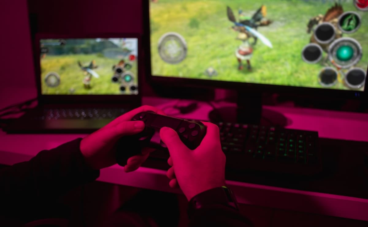 Gaming Zelda Computer