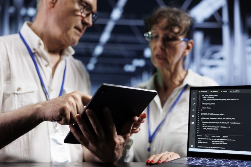 Headless vs. Composable DXP